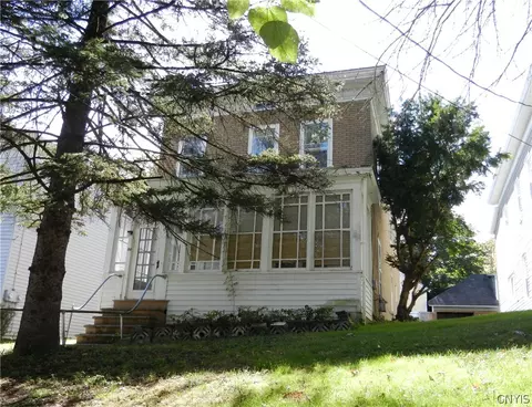 59 Church St, Little Falls, NY 13365