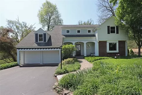 4 Morton Rd, Syracuse, NY 13214