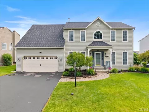 4969 Nestling Duck, Liverpool, NY 13090