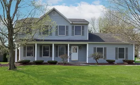 7308 Snowball Run, East Syracuse, NY 13057