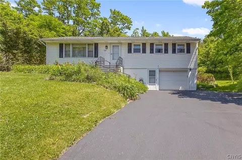 3659 Warners Rd, Syracuse, NY 13209
