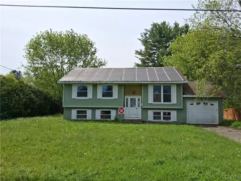 10 Leon Ave, Cortland, NY 13045