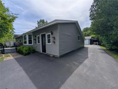 Exterior - 8251 Exeter Dr, Lysander, NY 13027 photo 6 of 12