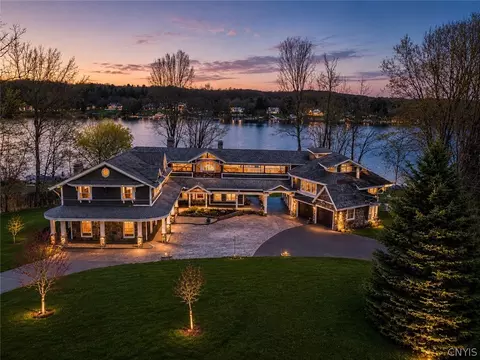 2964 W Lake Rd, Cazenovia, NY 13035