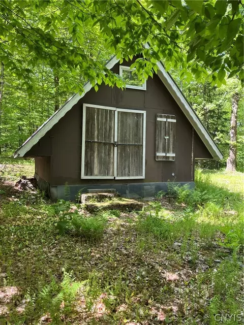 191 Tucker Rd, Boylston, NY 13083