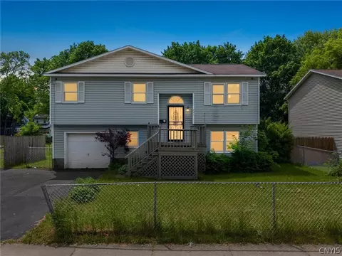 233 W Newell St, Syracuse, NY 13205