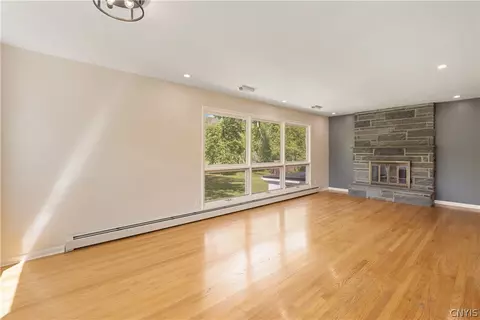 Living - 322 Falls Blvd, Sullivan, NY 13037 photo 2 of 11