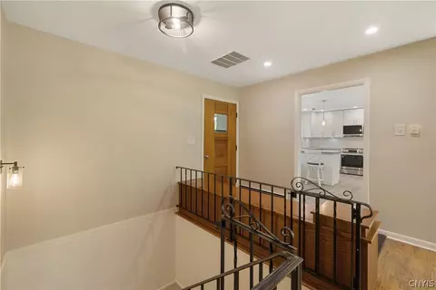 Entry Way - 322 Falls Blvd, Sullivan, NY 13037 photo 4 of 5