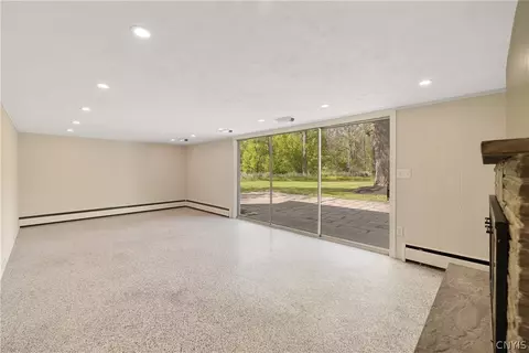 Living - 322 Falls Blvd, Sullivan, NY 13037 photo 7 of 11