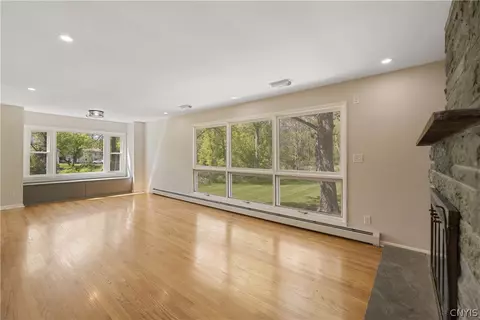 Living - 322 Falls Blvd, Sullivan, NY 13037 photo 5 of 11