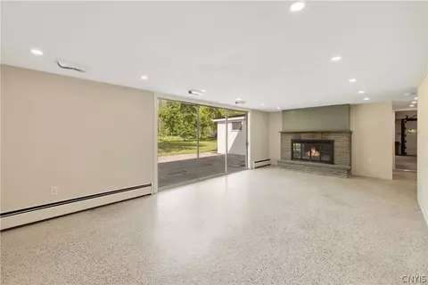 Living - 322 Falls Blvd, Sullivan, NY 13037 photo 8 of 11