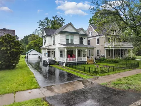 49 Utica St, Kirkland, NY 13323
