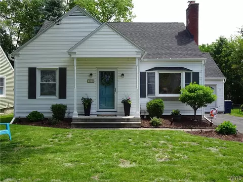 111 Newcastle Rd, Geddes, NY 13219