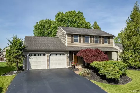 4238 Mayfair Cir, Liverpool, NY 13090