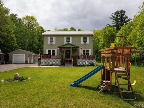 40726 Rogers Crossing Rd, Wilna, NY 13619