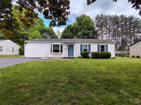 414 Williamsburg Rd, Utica, NY 13502