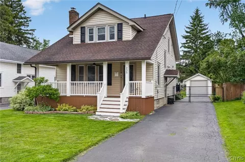 235 Homecroft Rd, Syracuse, NY 13206