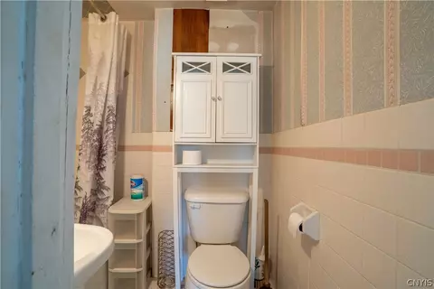 Bath - 20 Genesee St, Cherry Valley, NY 13320 photo 1 of 4