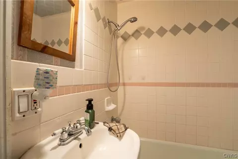 Bath - 20 Genesee St, Cherry Valley, NY 13320 photo 2 of 4