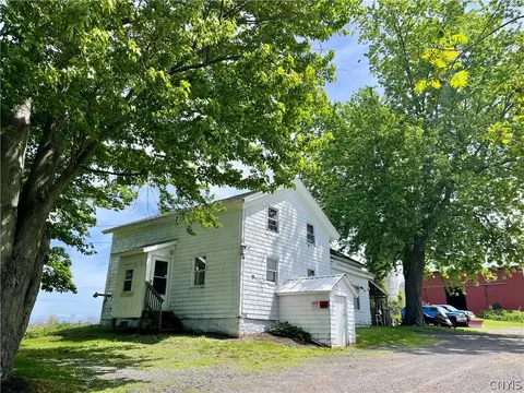 2086 State Route 104a, Sterling, NY 13156
