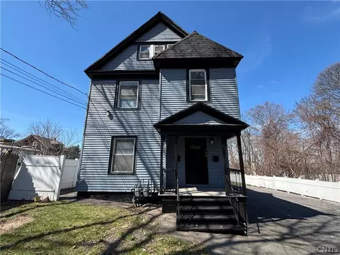 110 Westcott St, Syracuse, NY 13210