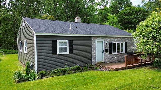 69 Oakdale Ave S, New Hartford, NY 13413