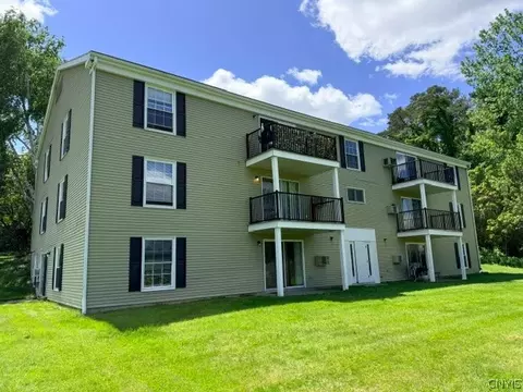 7112 Apt Apt 10 New Yorker Ave, Lenox, NY 13032