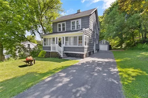 108 Huntington Rd, Syracuse, NY 13219
