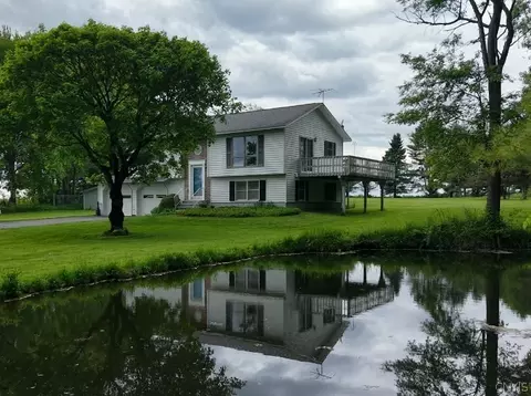 7094 Cheese Factory Rd, Deerfield, NY 13502