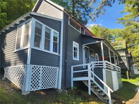 1193 Old Piseco Rd, Arietta, NY 12139