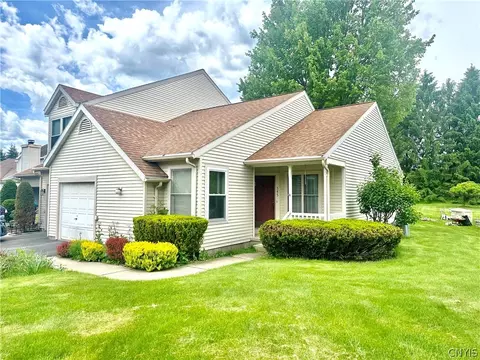 545 Weaver Ct, Deerfield, NY 13502