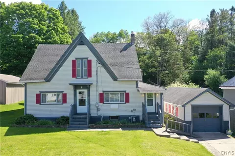 11 Church St, Groton, NY 13102