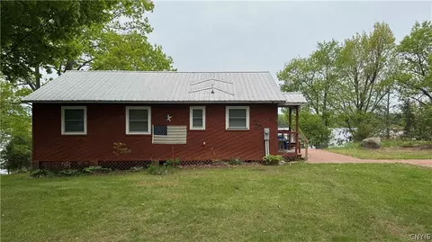 37 Mitchell Rd Ext #1, Macomb, NY 13654