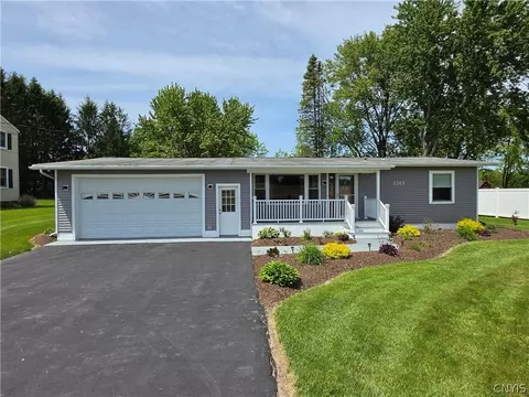 3363 Franklin Street Rd, Sennett, NY 13021
