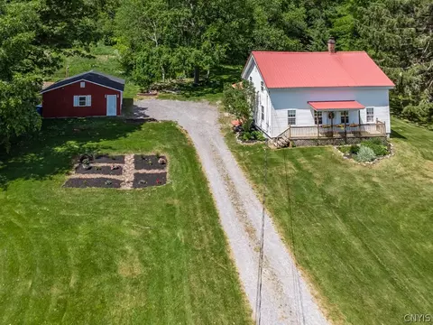 2495 Erieville Rd, Nelson, NY 13061