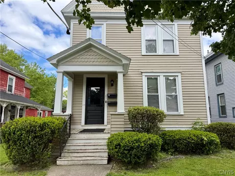 10 Maple Ave, Cortland, NY 13045