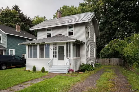 106 Girard Ave, Watertown, NY 13601