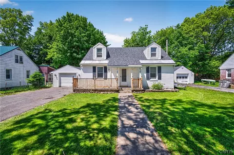 404 Oakwood St, Rome, NY 13440
