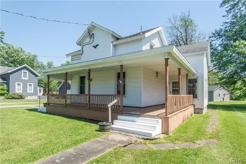 420 William St, Dexter, NY 13634