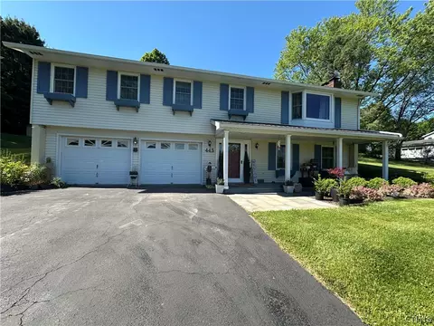 443 Surrey Dr, Cortlandville, NY 13045