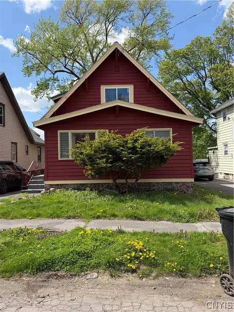105 Murray Ave #2, Syracuse, NY 13208