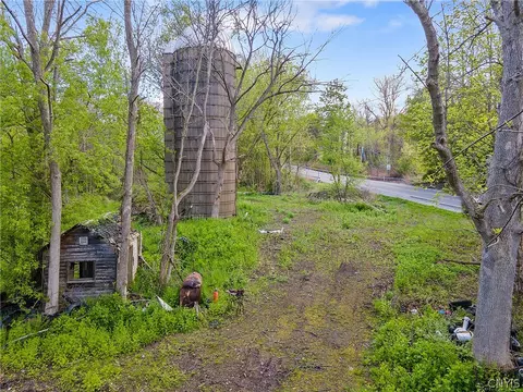 7628 State Route 104, Oswego, NY 13126