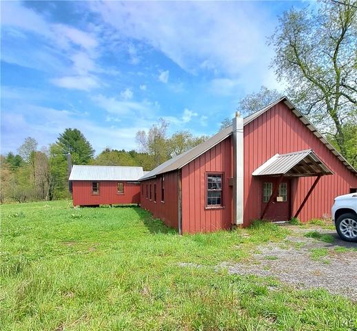 226 Nichols Rd, Amboy, NY 13493