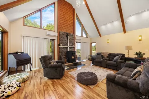 Living - 6029 Devoe Rd, Camillus, NY 13031 photo 3 of 3