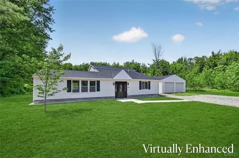 2433 County Route 6, Volney, NY 13069