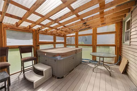 Exterior - 25 Van Epps St, Vernon, NY 13476 photo 3 of 5