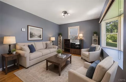 Living - 25 Van Epps St, Vernon, NY 13476 photo 3 of 4