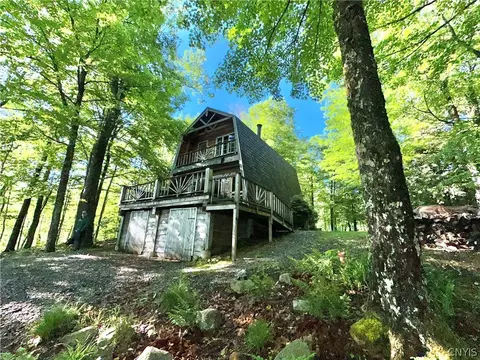 9436 Adsit, Watson, NY 13327