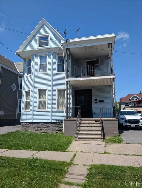 1522 Steuben St, Utica, NY 13501