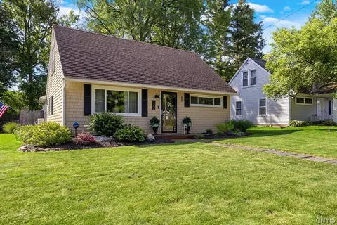 122 N Roosevelt Ave, Salina, NY 13088